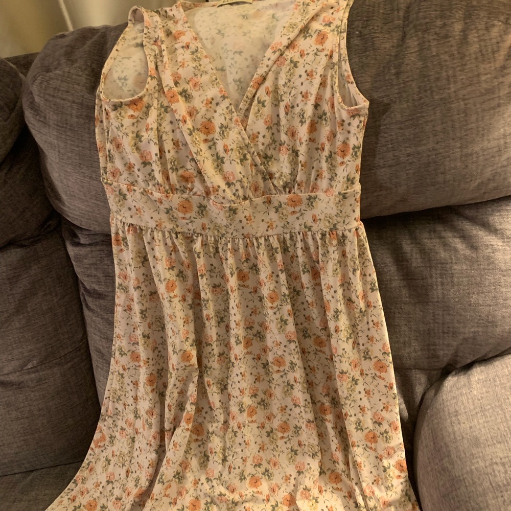 Midi length spring/summer dress. Floral print